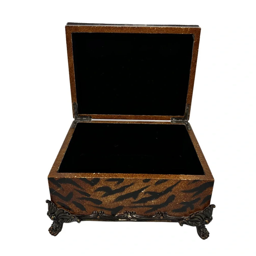 Jewlery Box Tiger Animal Print 11x8x6 Brown Vintage Patina Velvet Lining Rare
